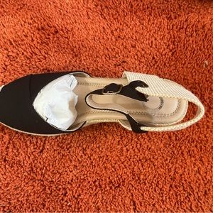 Super cute summer shoes! They were a gift and have never been worn.